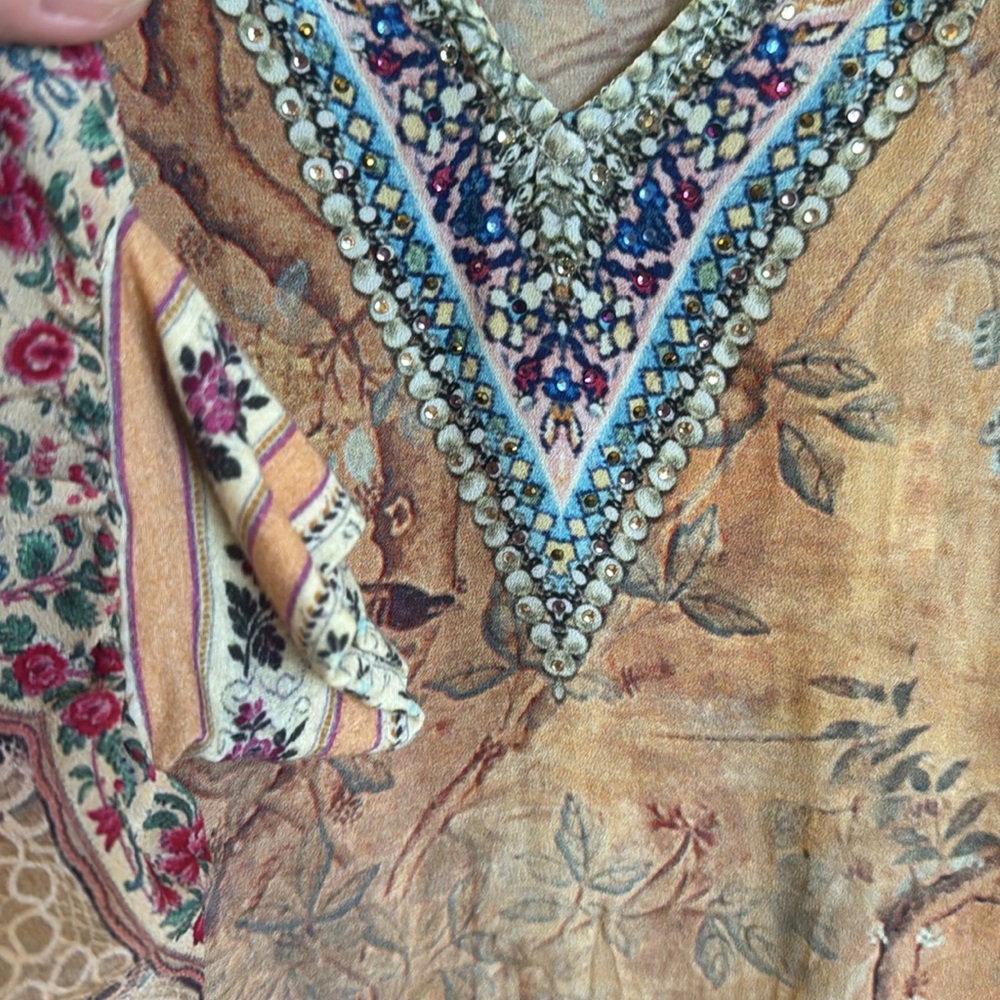 Camilla Silk Kaftan - Picture 4 of 4